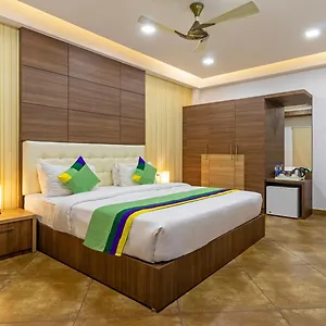 3* Hotel Treebo Grand Canyon By D2v